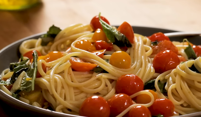 Tomato Basil Pasta